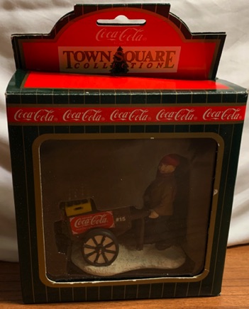 4384-1 € 15,00 coca cola town sqaure vendor boy item 64339.jpeg